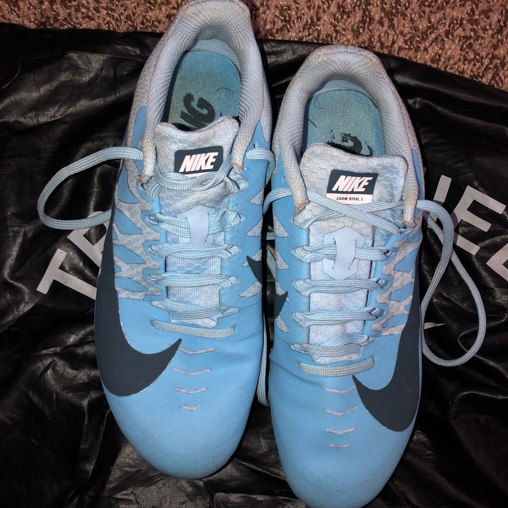 Track shoes - Picture 2 of 5